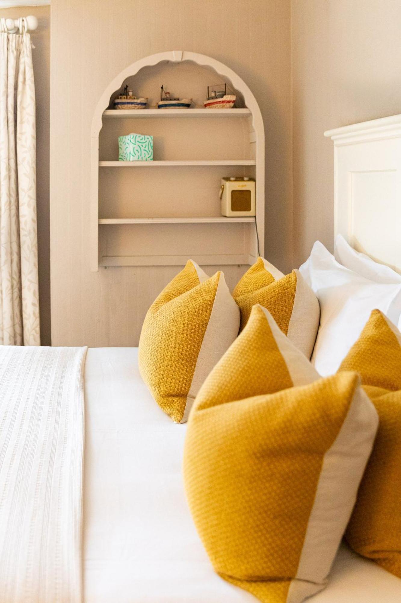 The Georgian House Bed & Breakfast Braye ภายนอก รูปภาพ