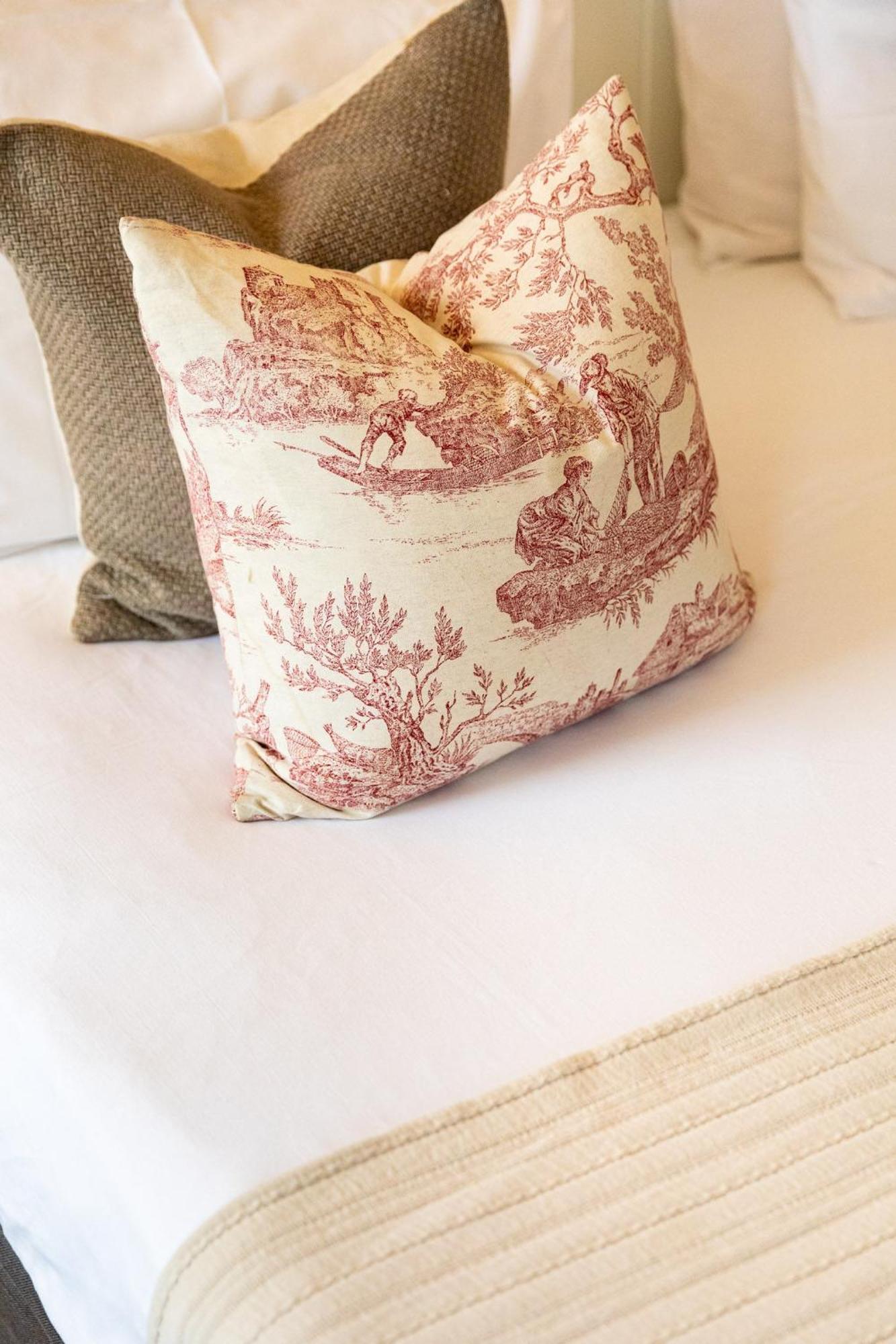 The Georgian House Bed & Breakfast Braye ภายนอก รูปภาพ