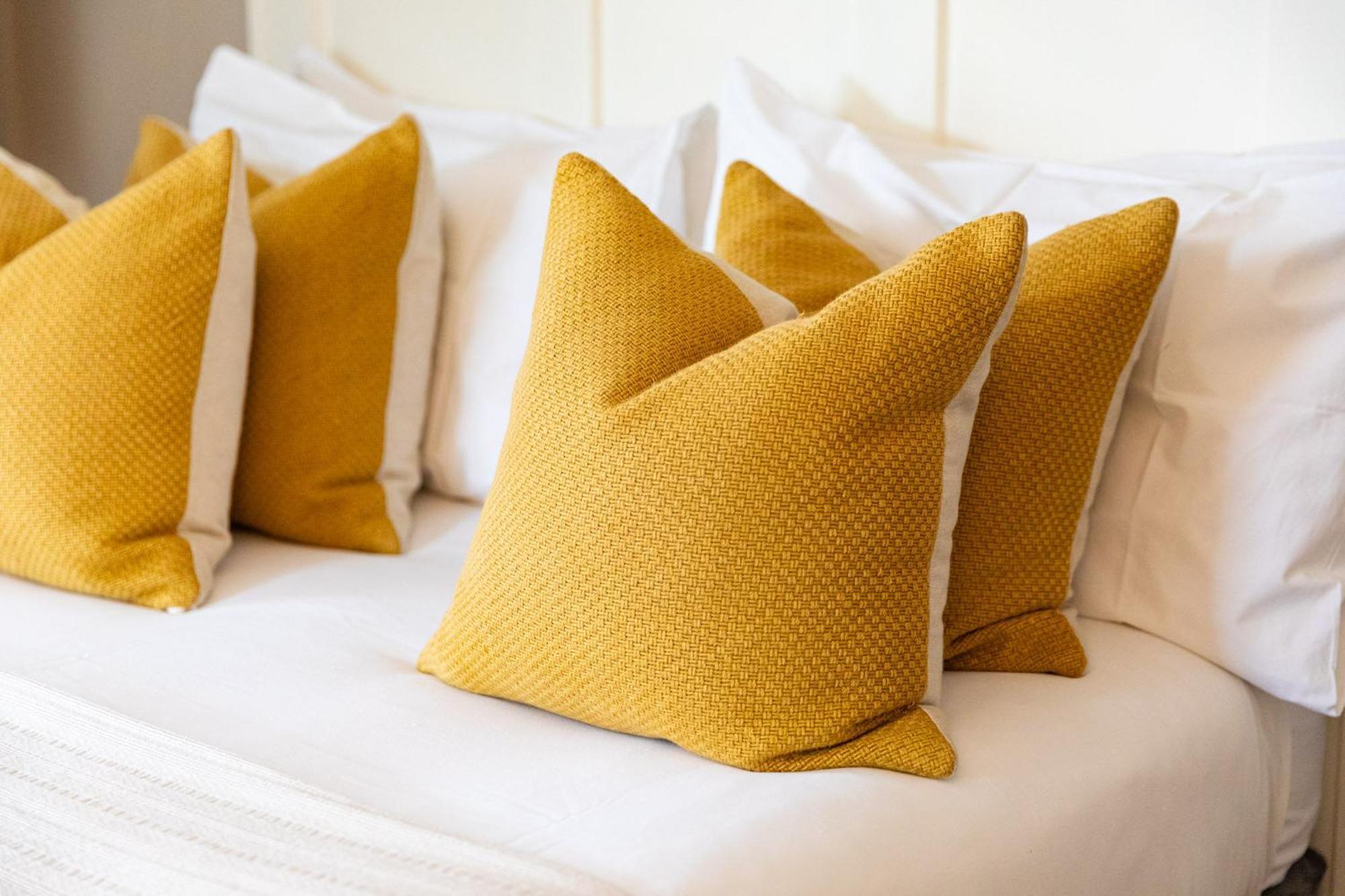 The Georgian House Bed & Breakfast Braye ภายนอก รูปภาพ