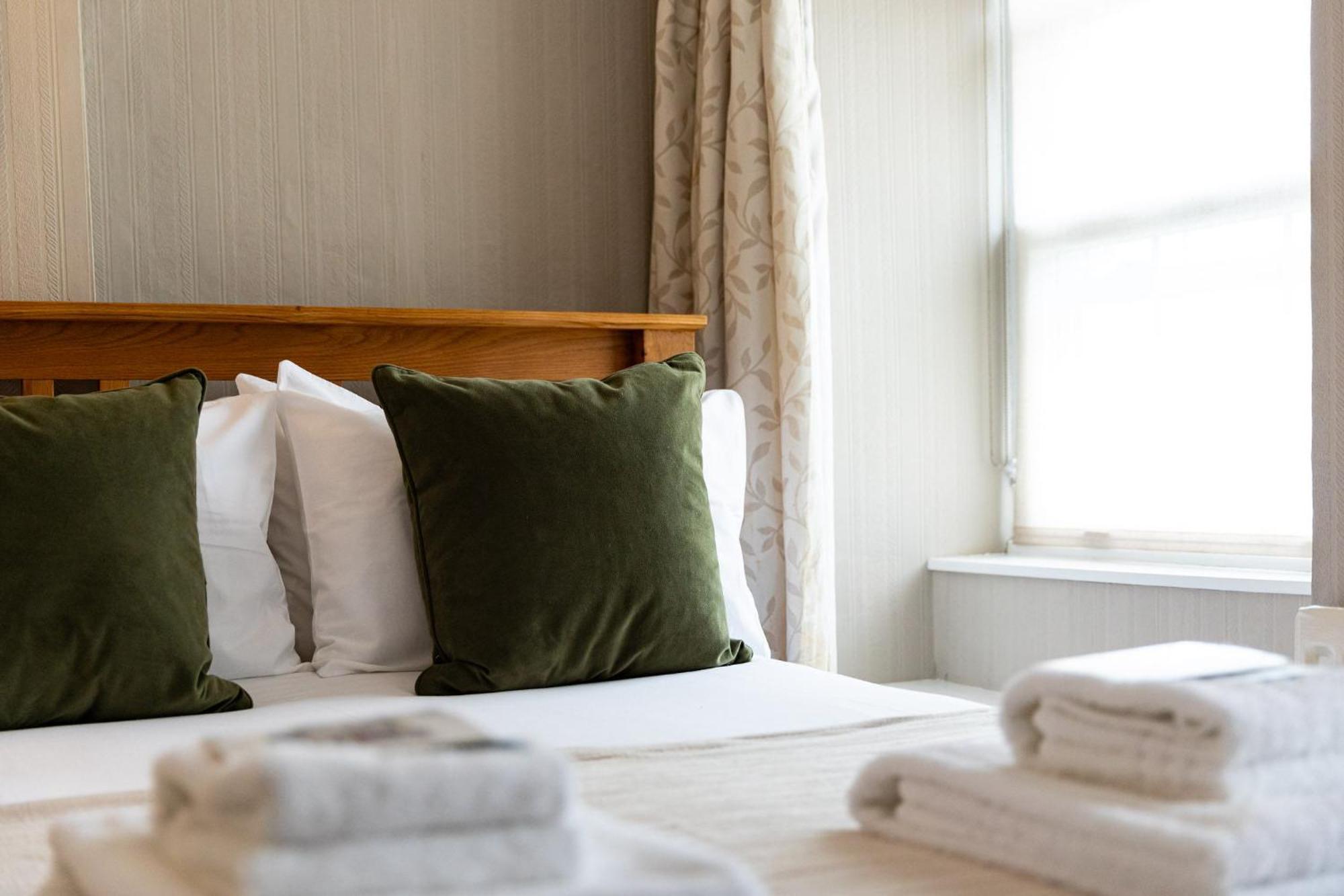 The Georgian House Bed & Breakfast Braye ภายนอก รูปภาพ