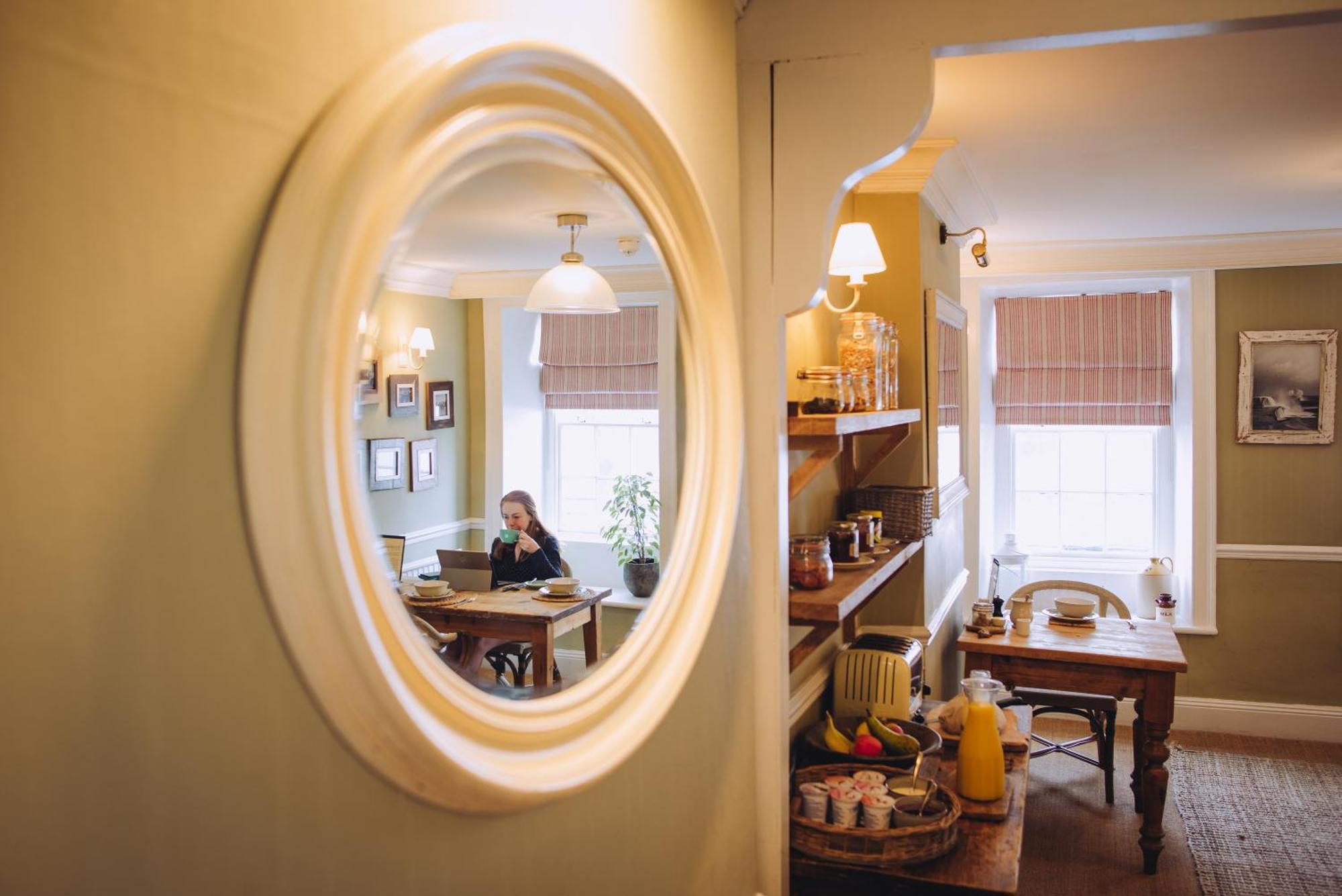 The Georgian House Bed & Breakfast Braye ภายนอก รูปภาพ