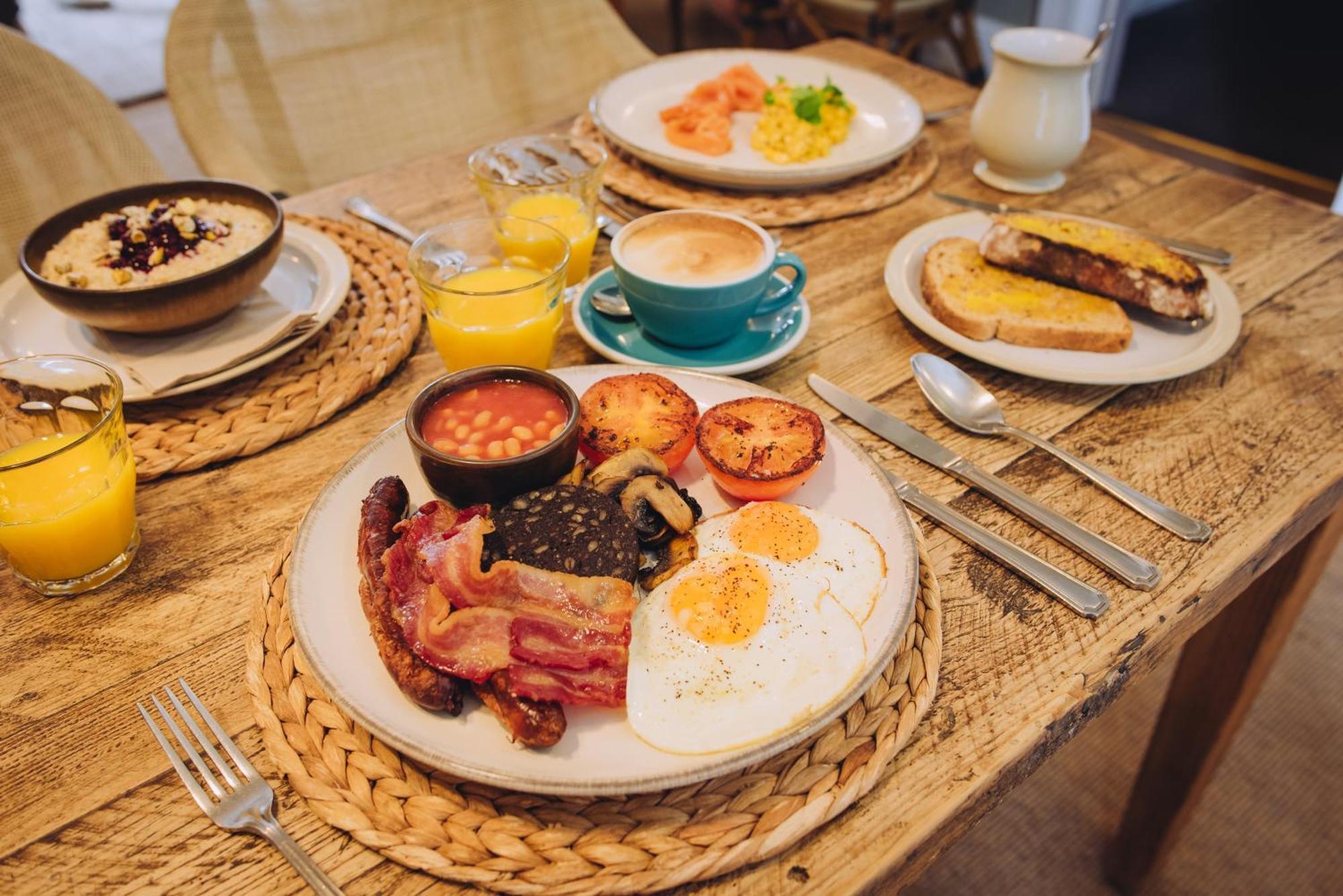 The Georgian House Bed & Breakfast Braye ภายนอก รูปภาพ