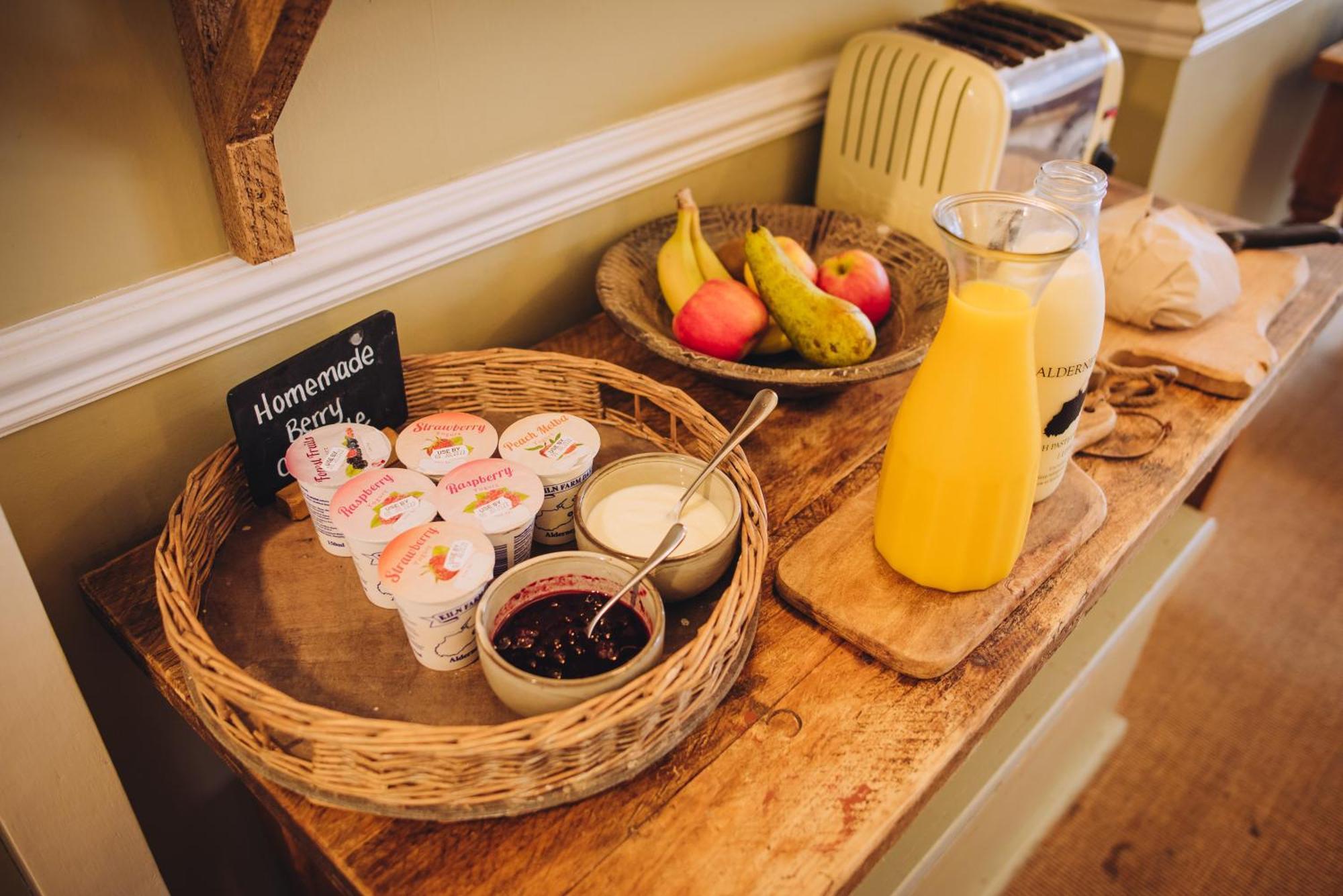 The Georgian House Bed & Breakfast Braye ภายนอก รูปภาพ
